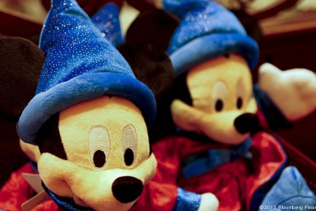 disney-bloomberg-750xx3000-1688-0-156